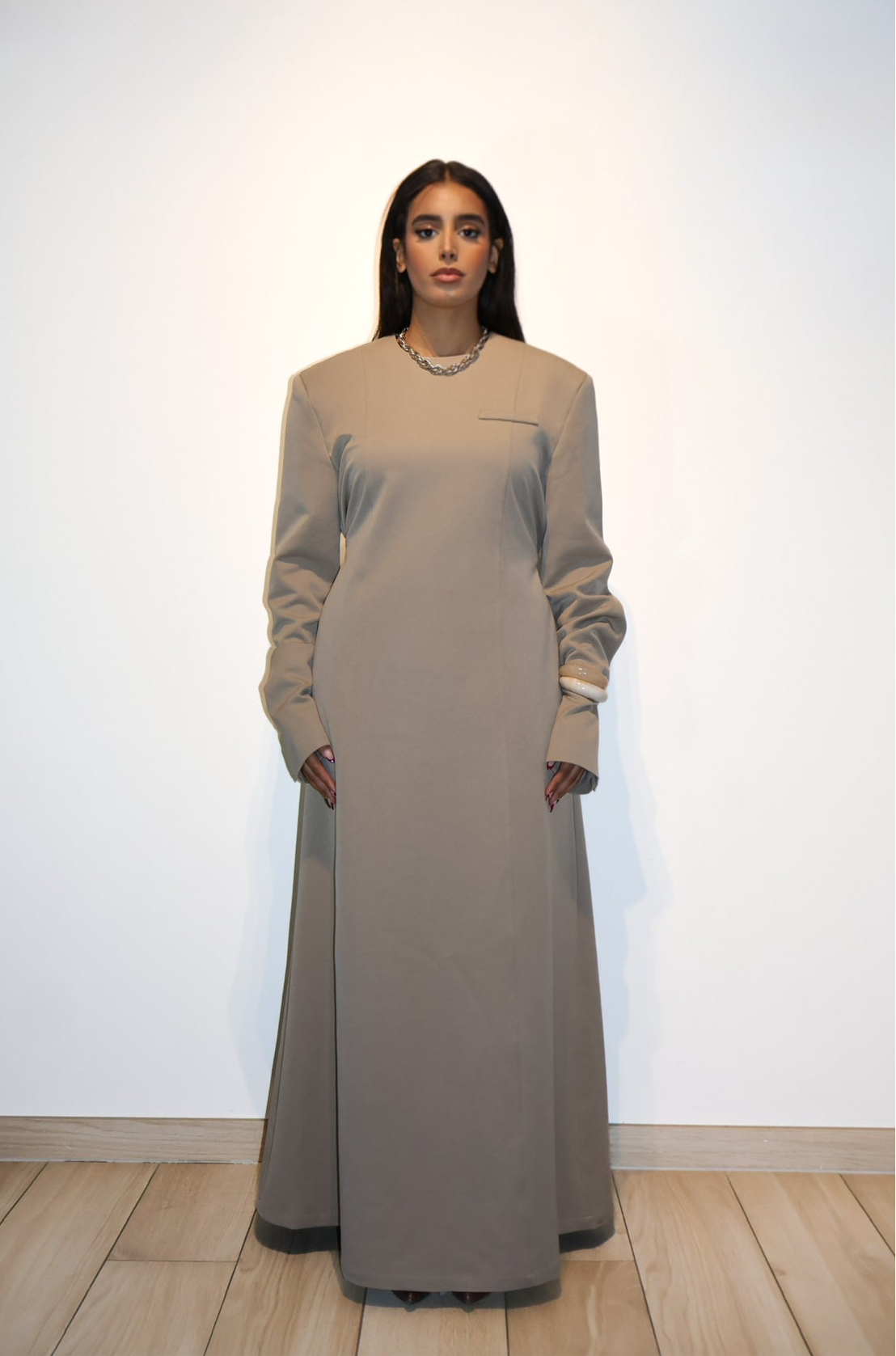 Tailored Padded dress - Taupe